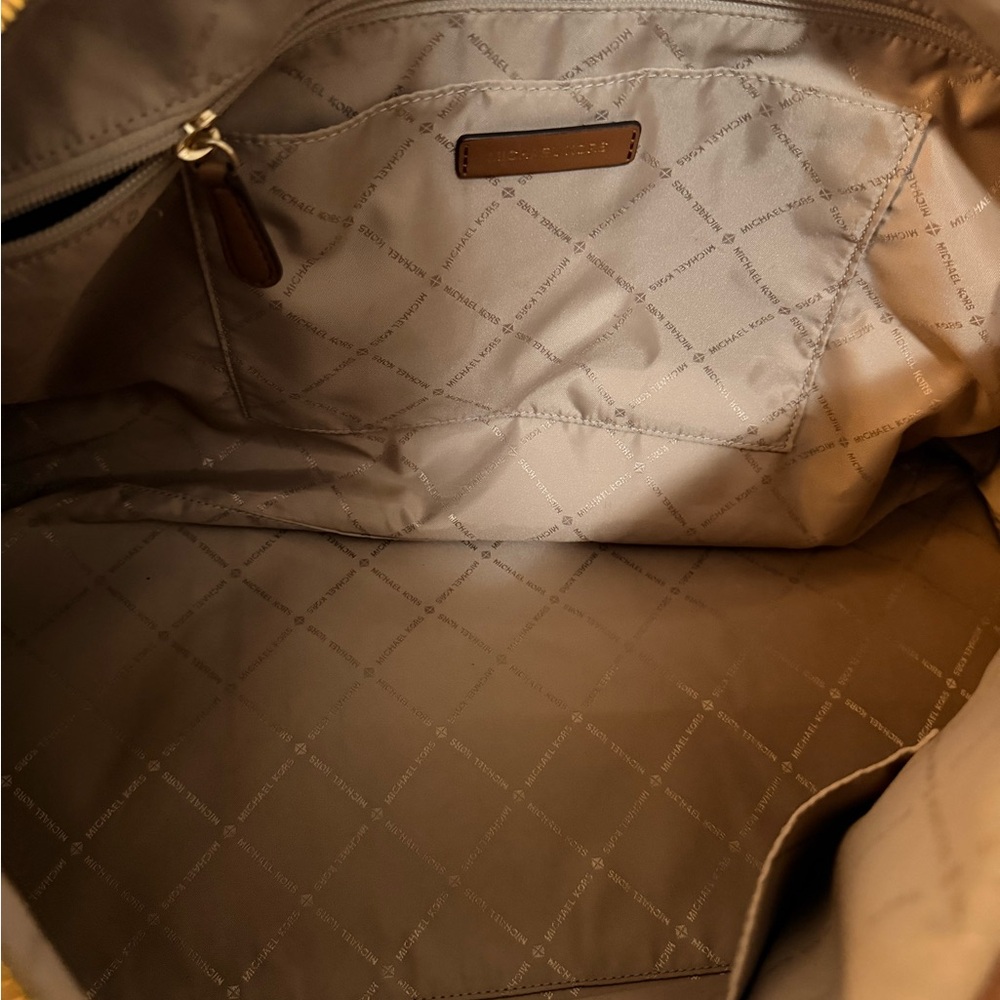 Michael Kors 2 Piece Set Brown and Tan Travel Bags, Carry-on & Duffle Bag - Picture 8 of 8